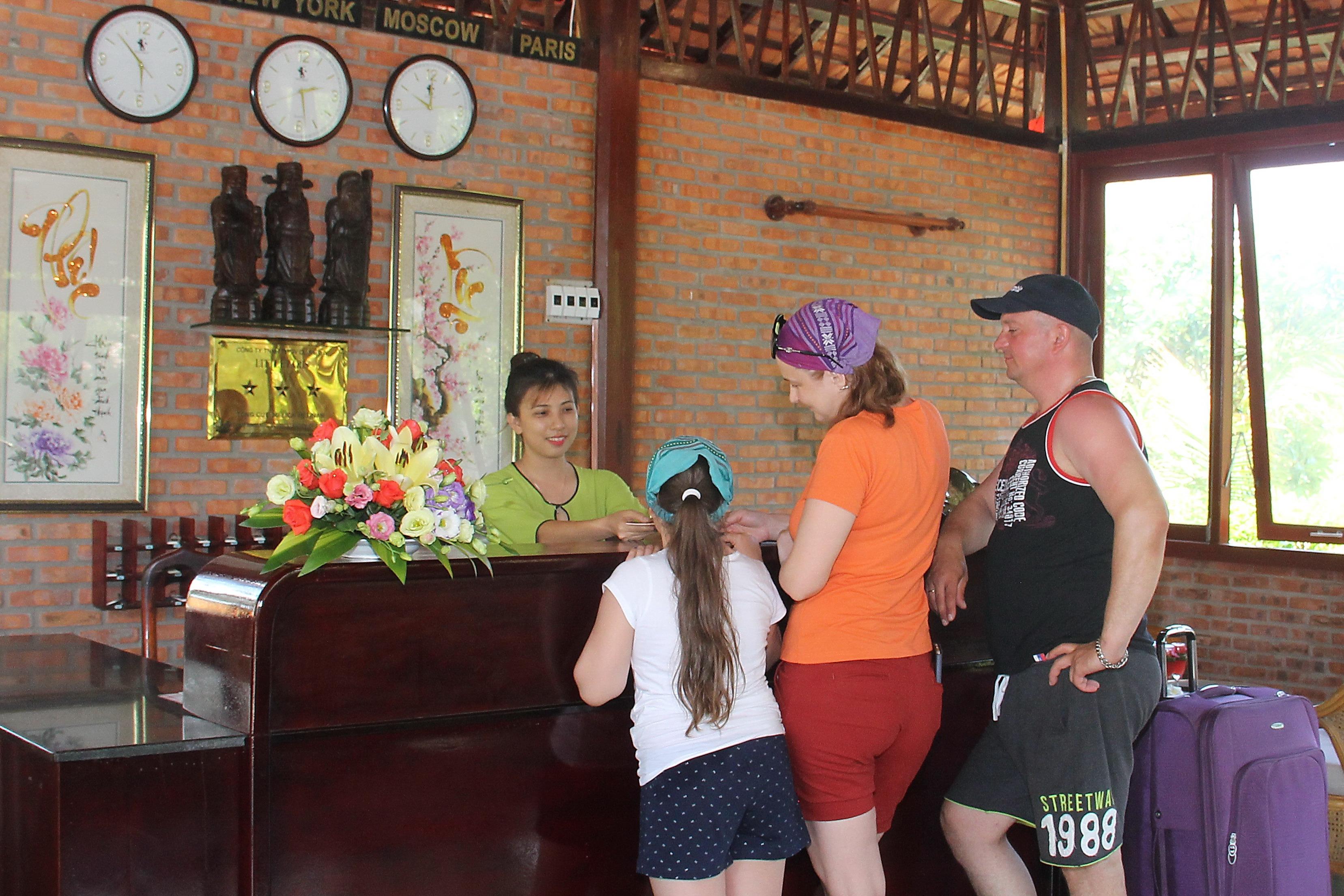 Little Paris Resort Phan Thiet Exteriör bild