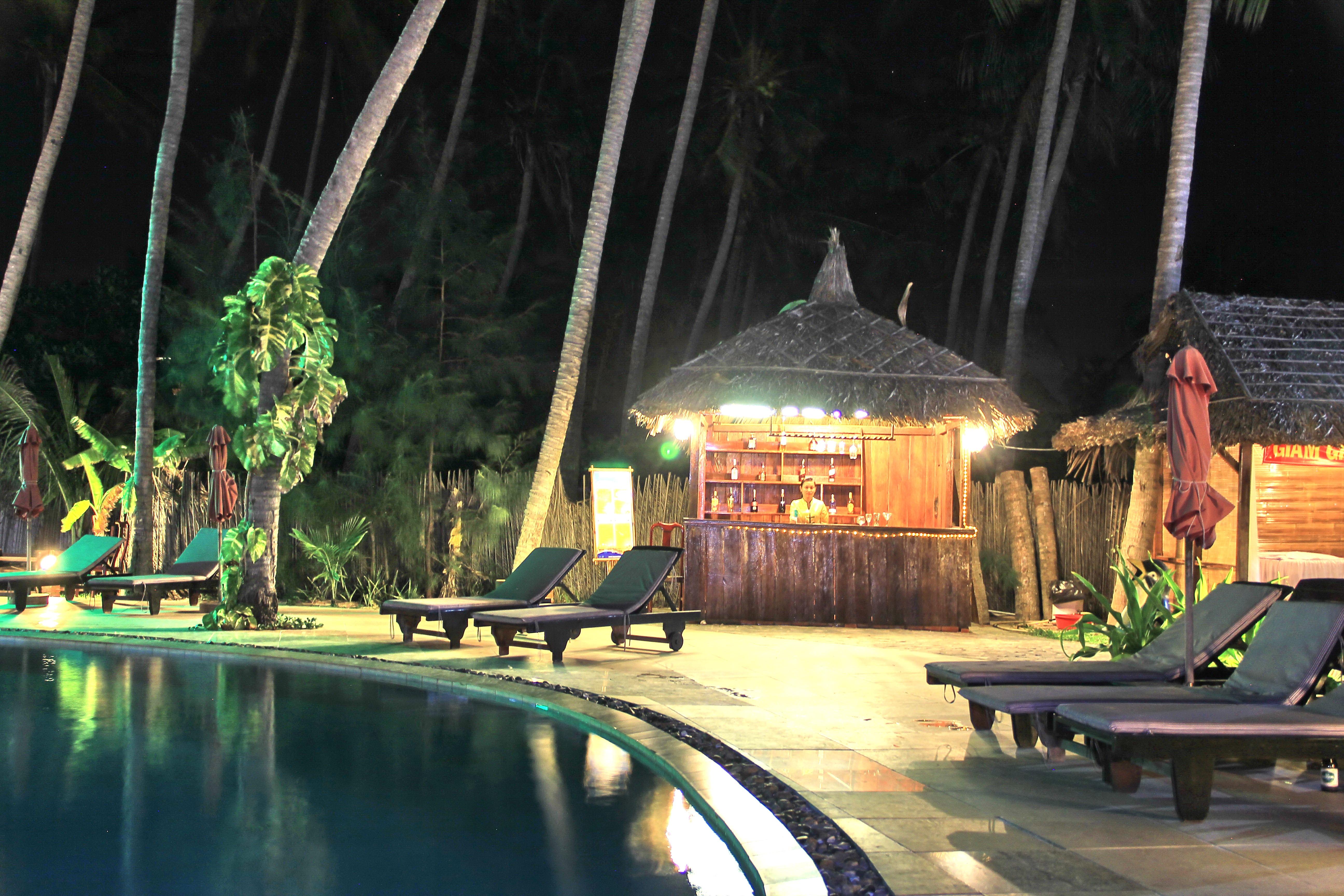 Little Paris Resort Phan Thiet Exteriör bild