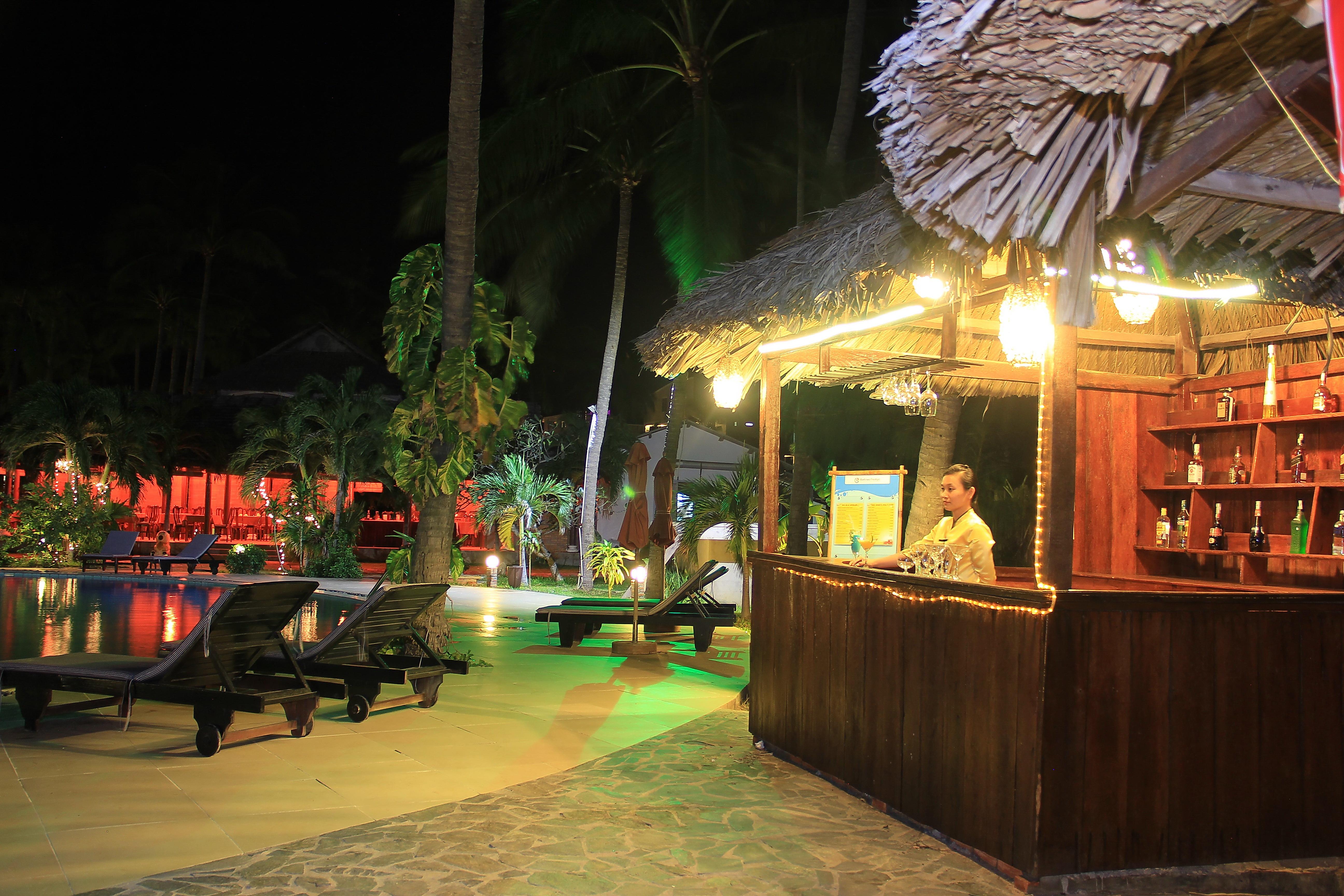 Little Paris Resort Phan Thiet Exteriör bild