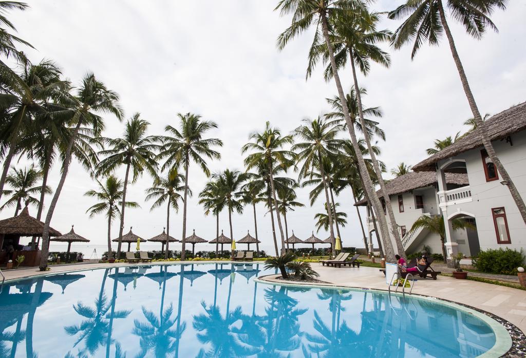 Little Paris Resort Phan Thiet Exteriör bild