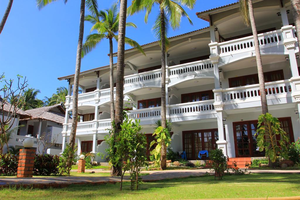 Little Paris Resort Phan Thiet Exteriör bild