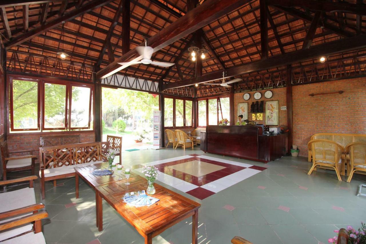 Little Paris Resort Phan Thiet Exteriör bild